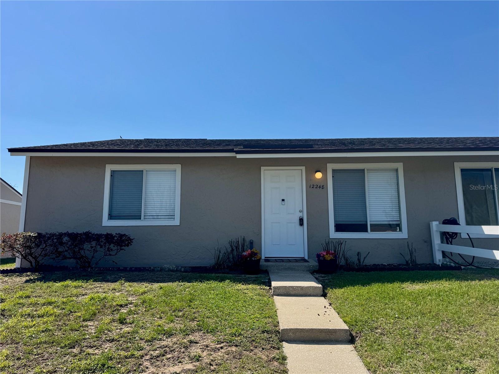 12248 Tavares Ridge Circle, FL