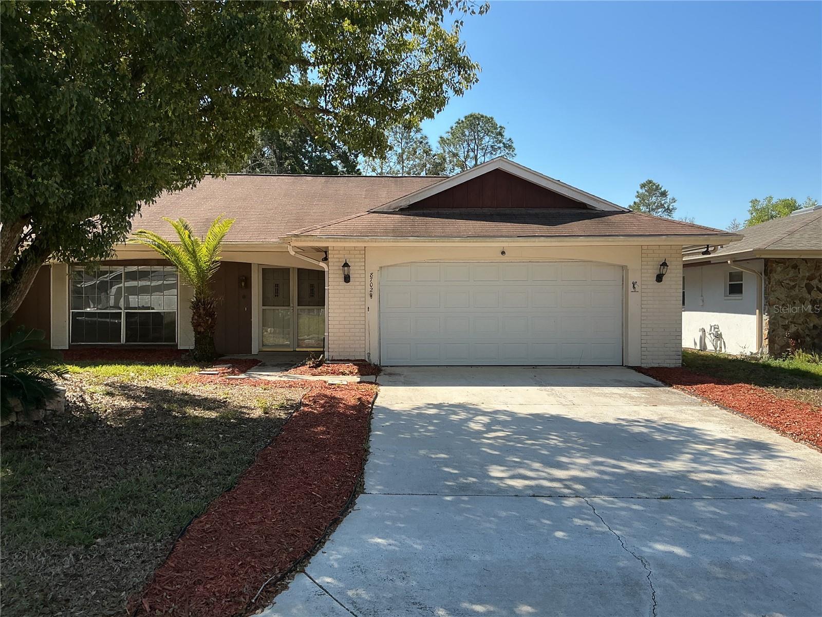 8702 Village Mill Row, FL