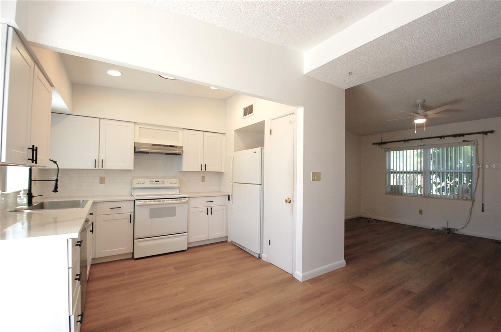 1201 Betty Lane, FL