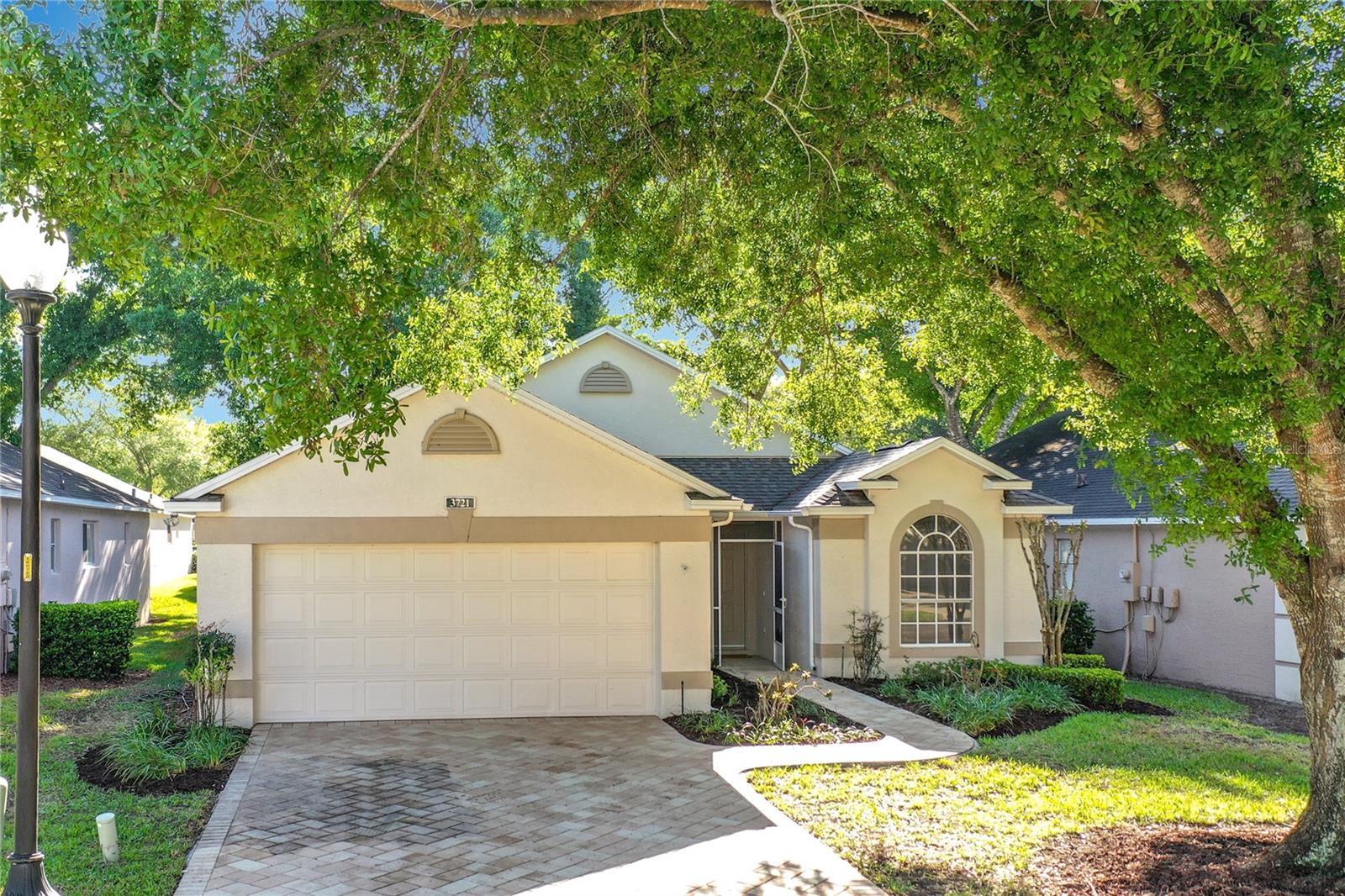 3721 Doune Way, FL