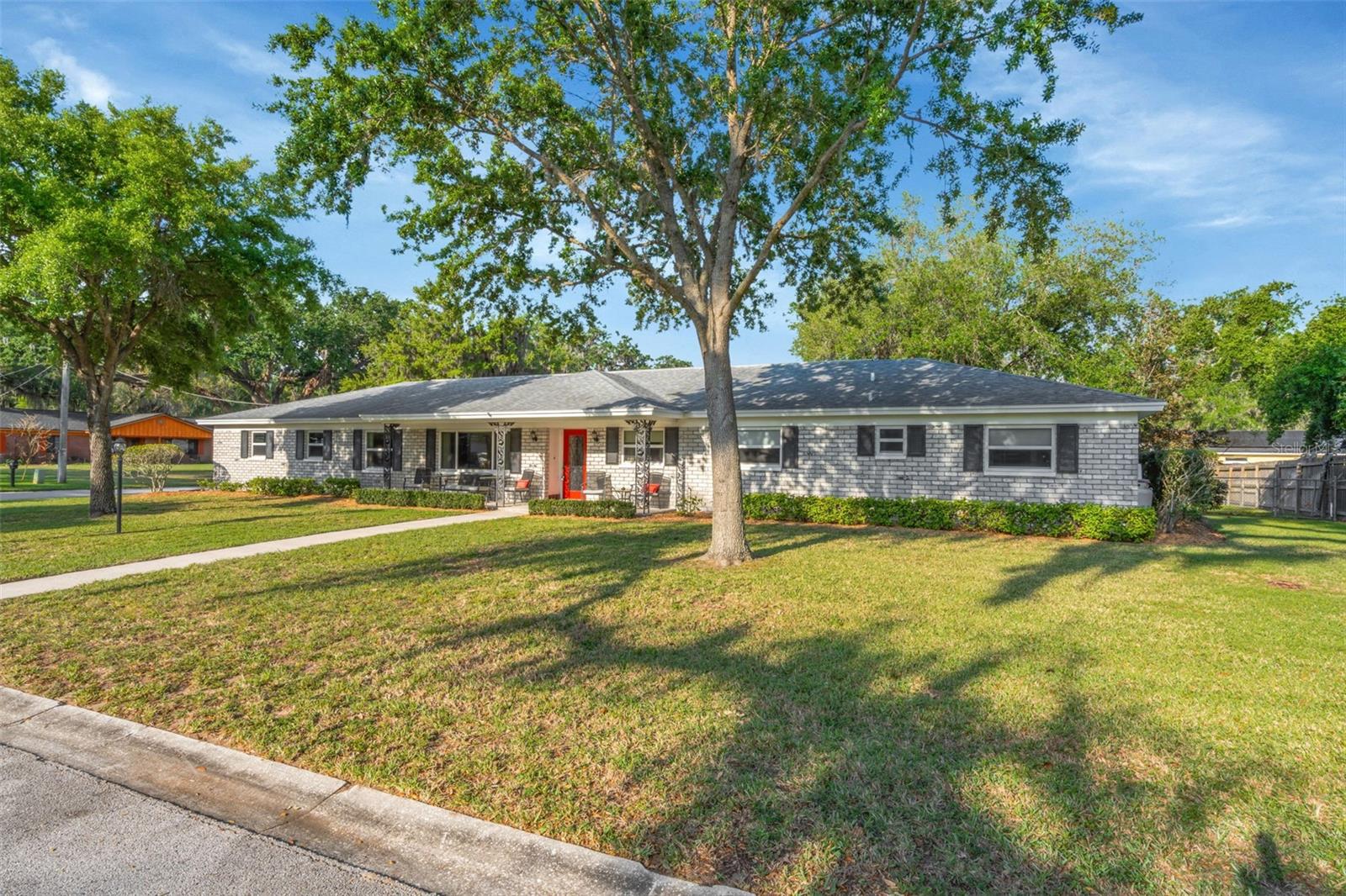 808 Coulter Pl, FL