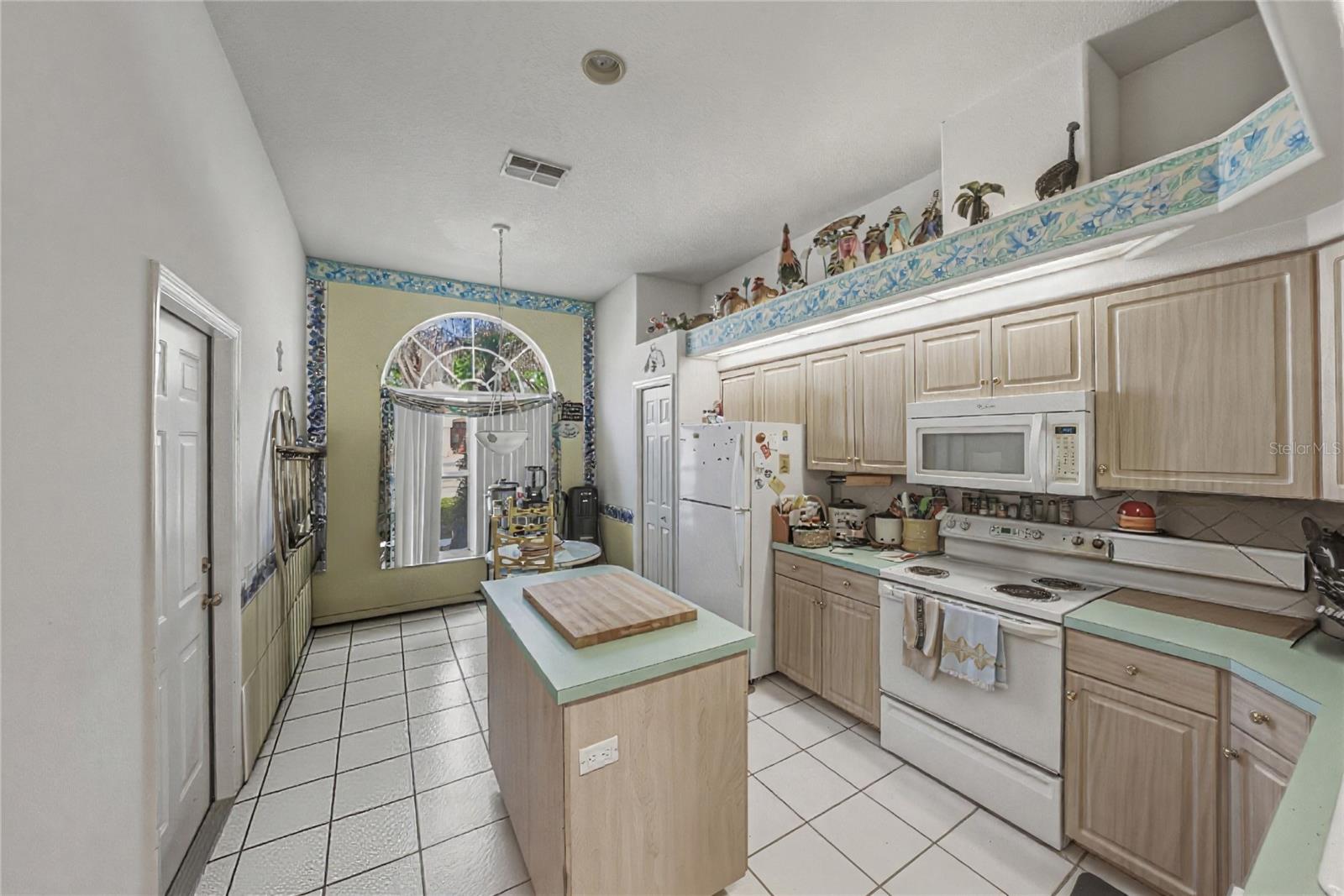 4336 Winding Oaks Circle, FL
