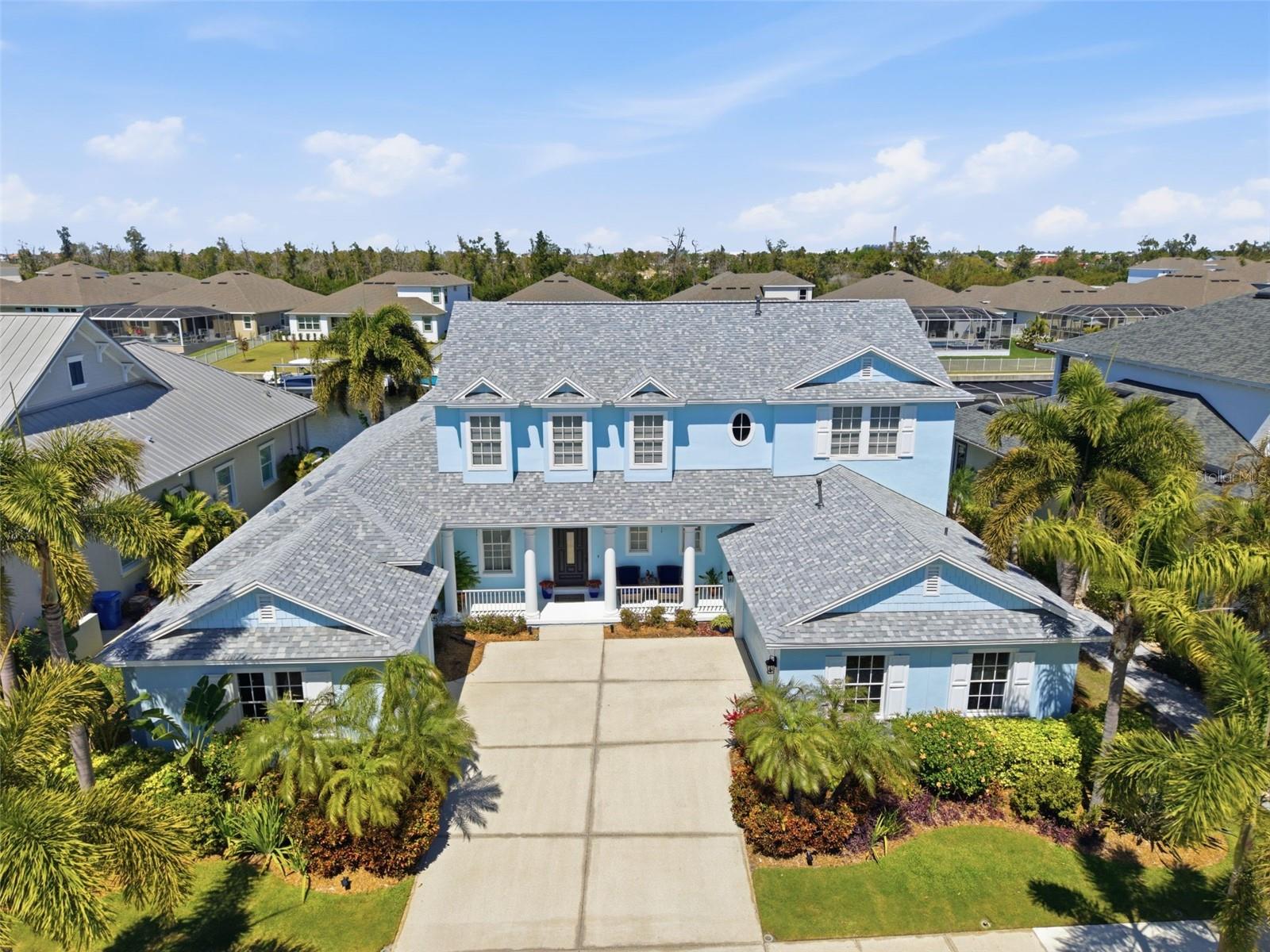 715 Islebay Dr, FL