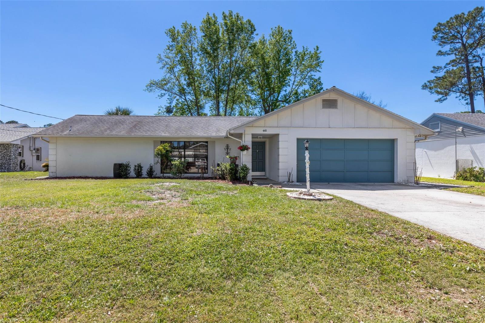46 Berkshire Lane, FL