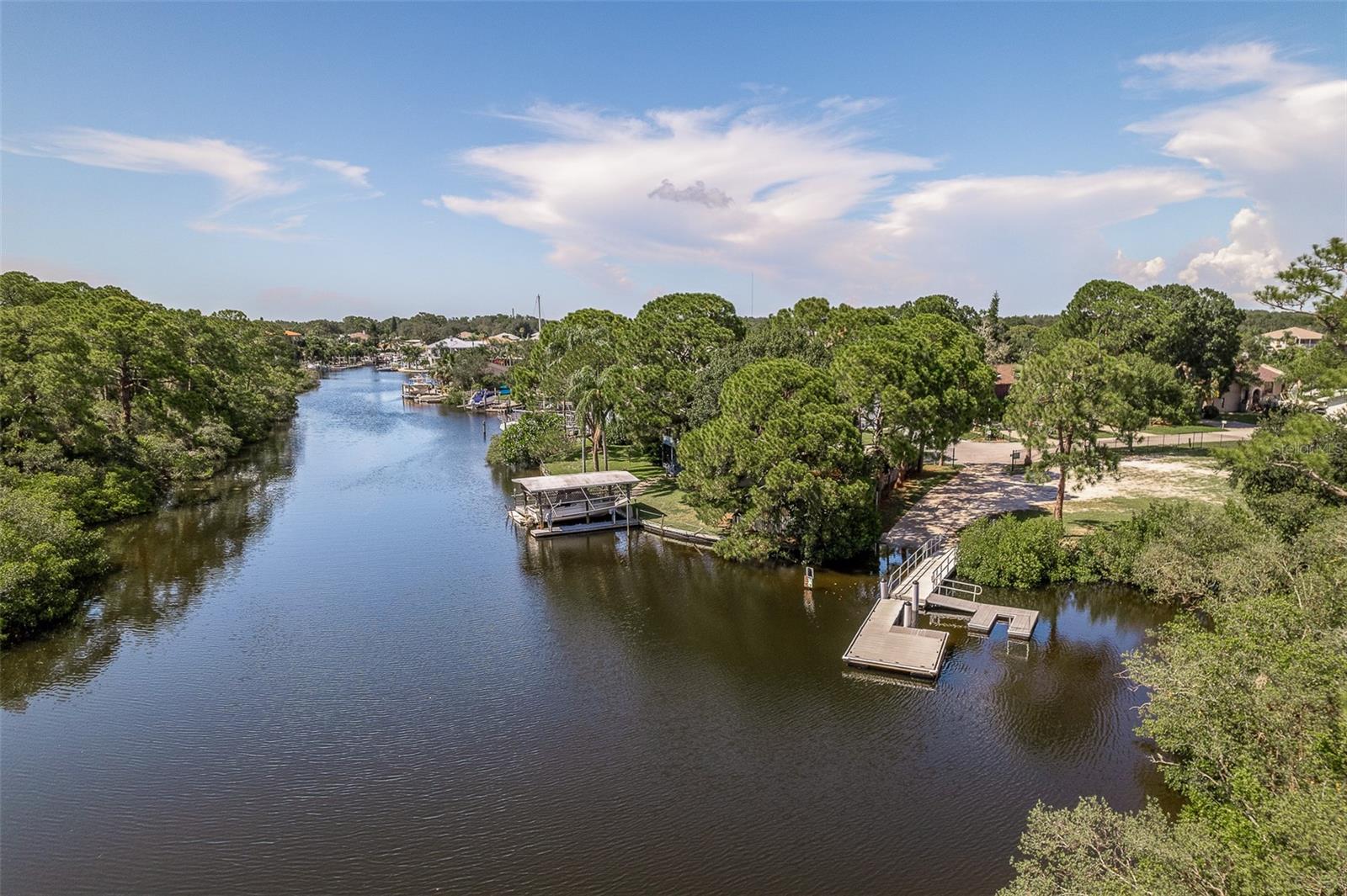 14 Baywood Drive, FL