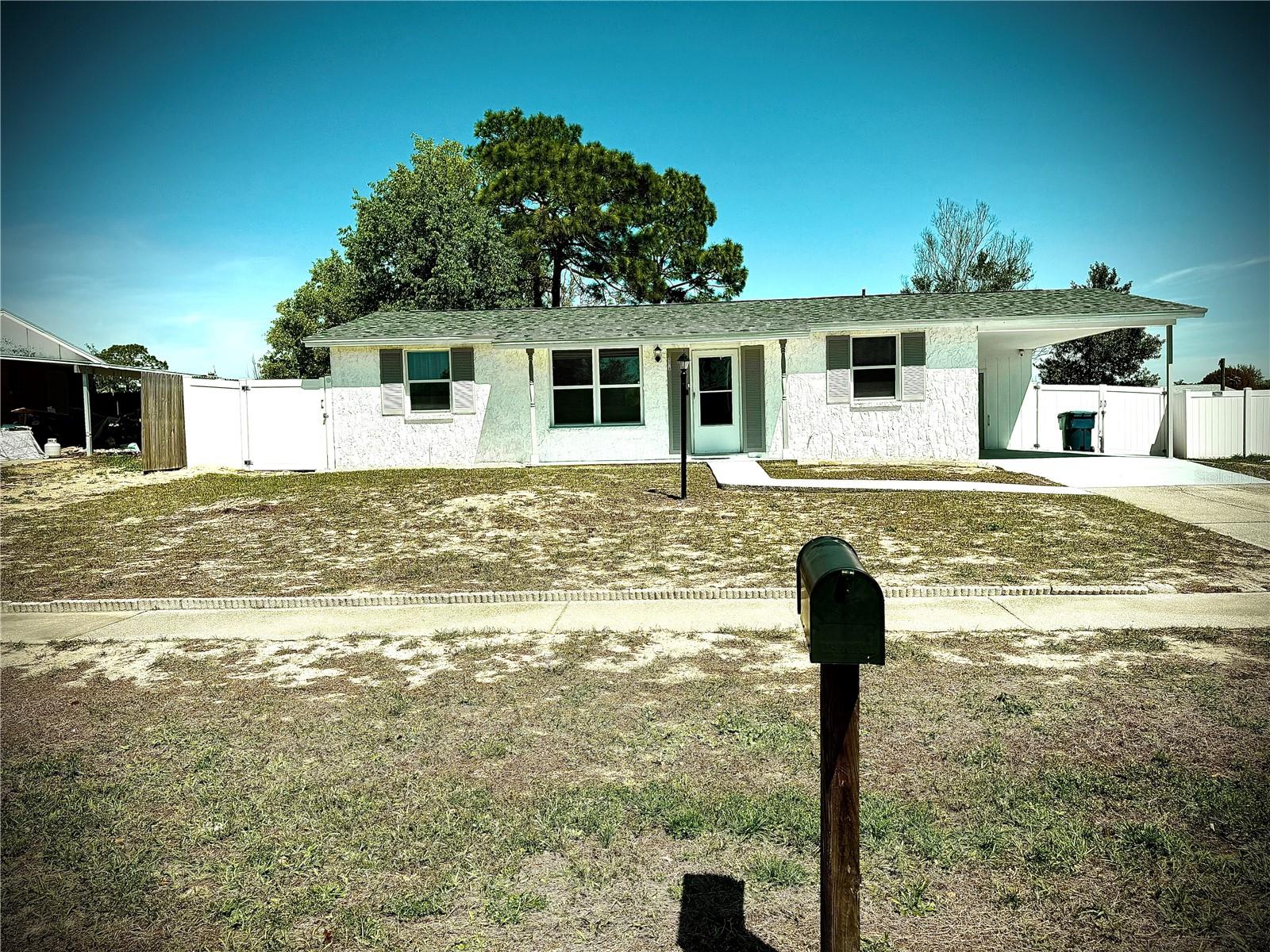 9519 Century Drive, FL