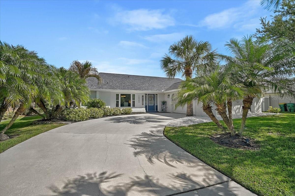 18380 Robinson Ave, FL