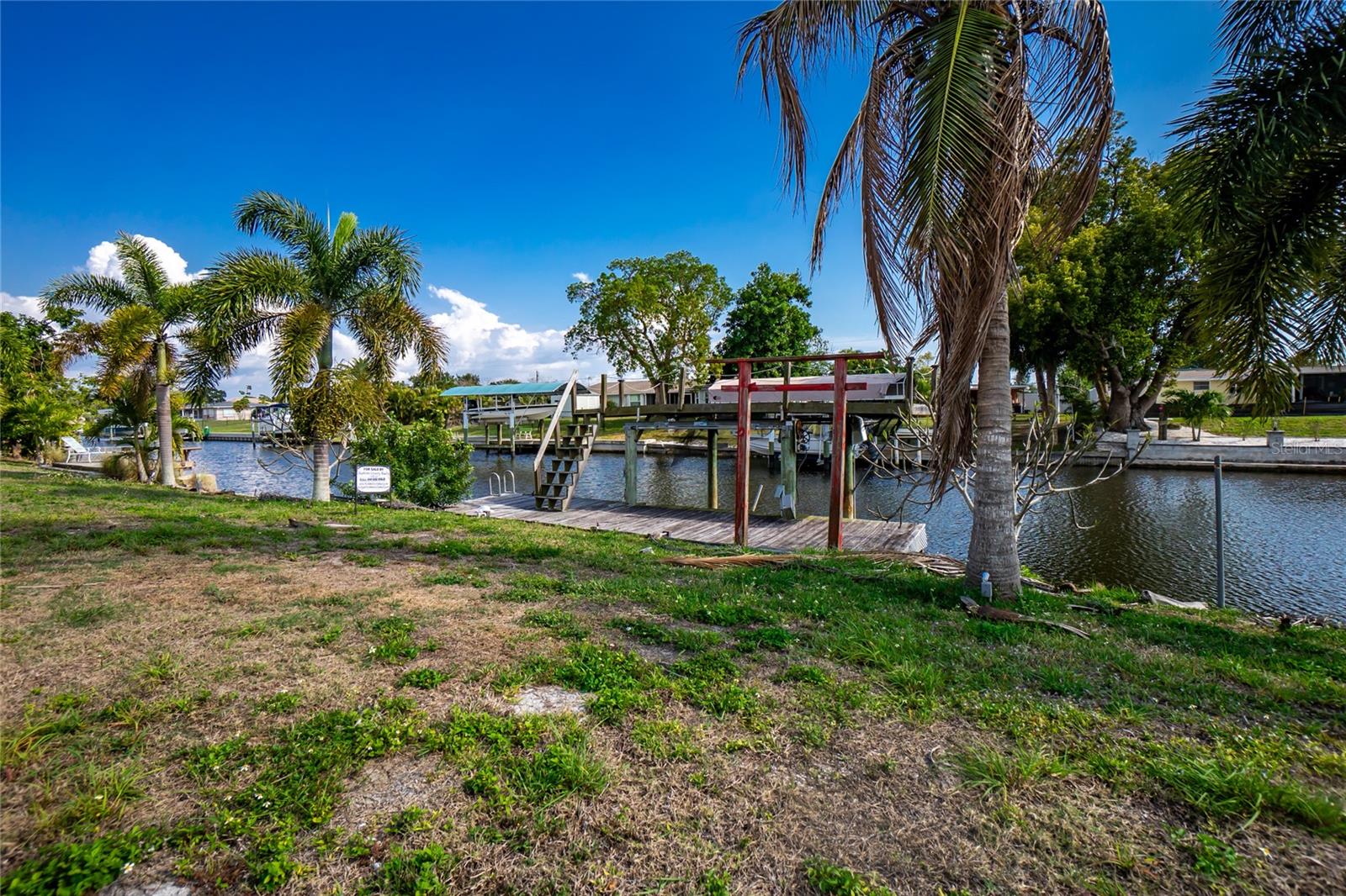 117 Bedford Drive, FL