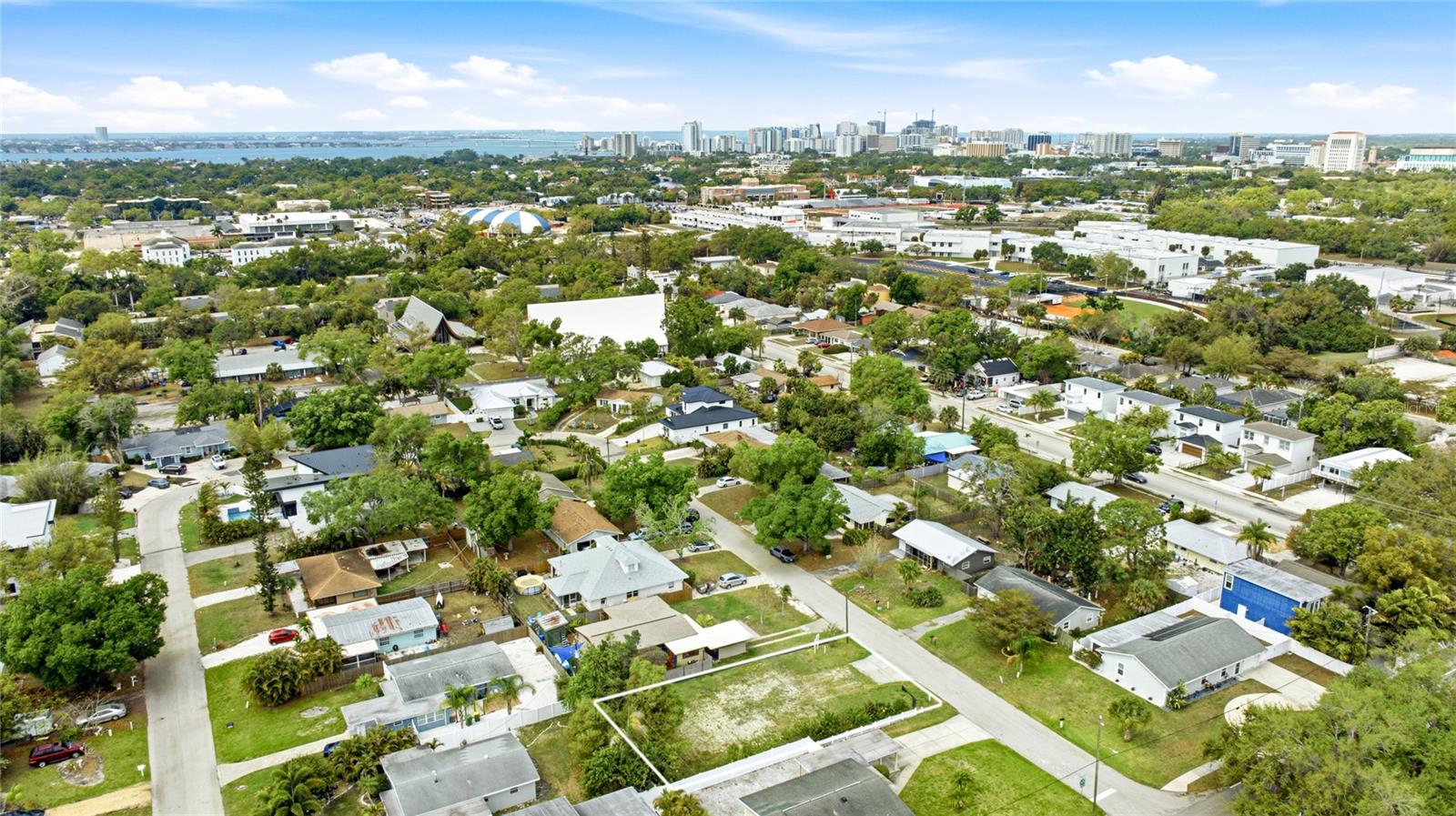 2360 Loma Linda Street, FL