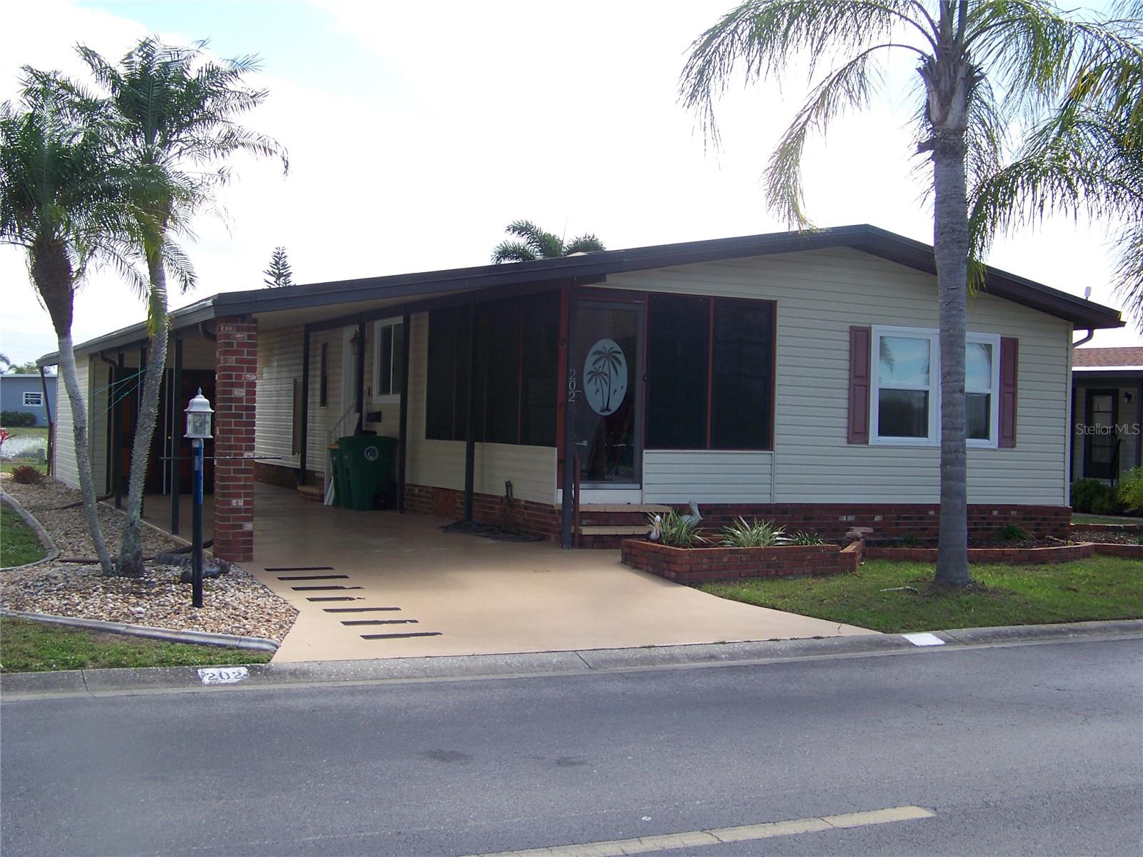 15550 Burnt Store Rd #202, FL
