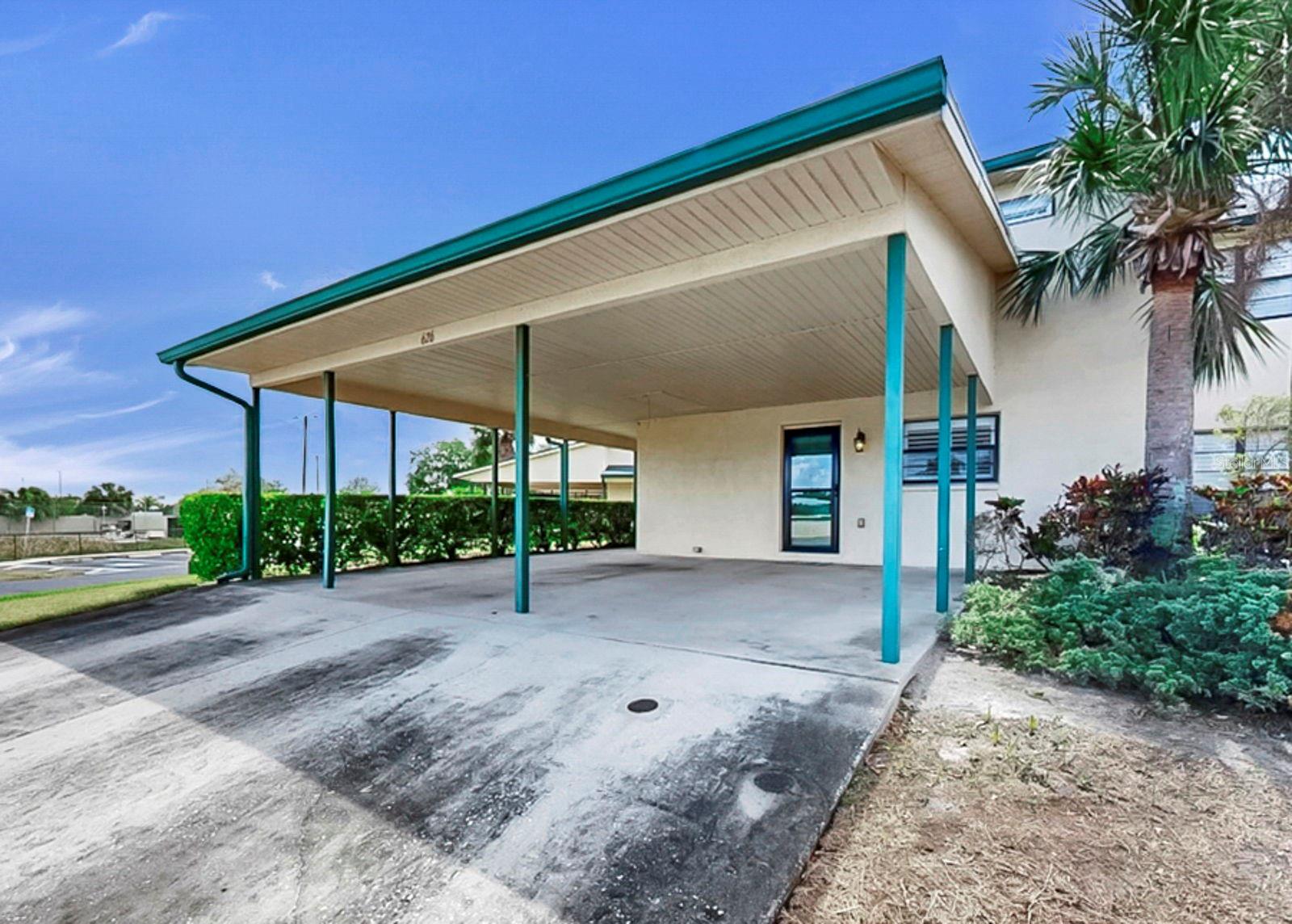 626 Yardarm Drive, FL