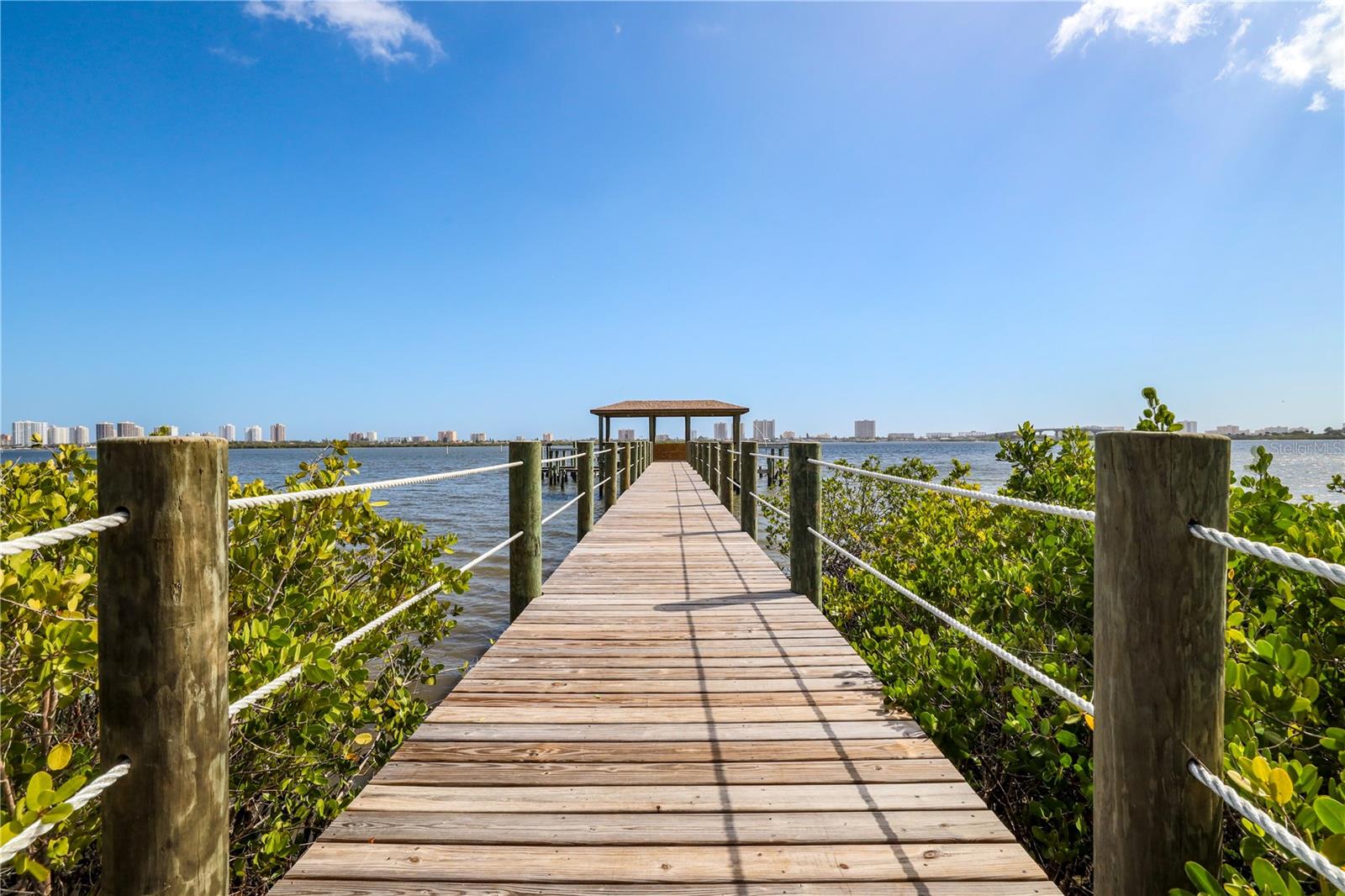3333 S Ridgewood Ave #27g, FL