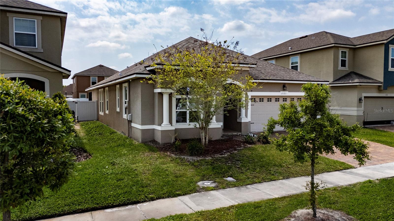 2121 Avian Loop, FL