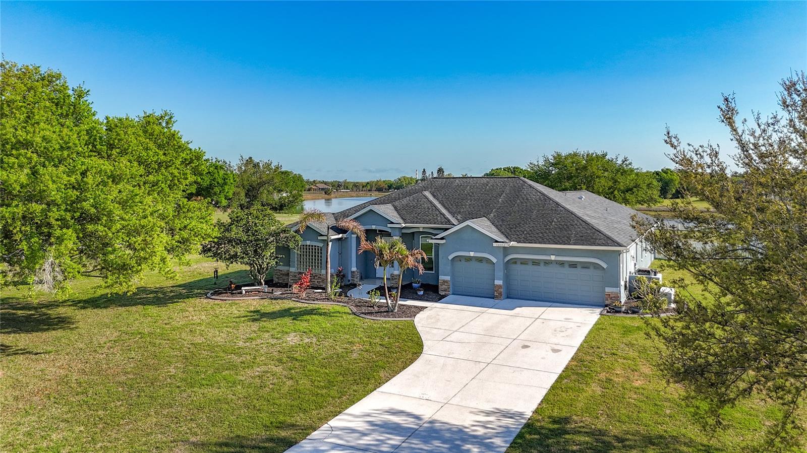 18002 Howling Wolf Run, FL