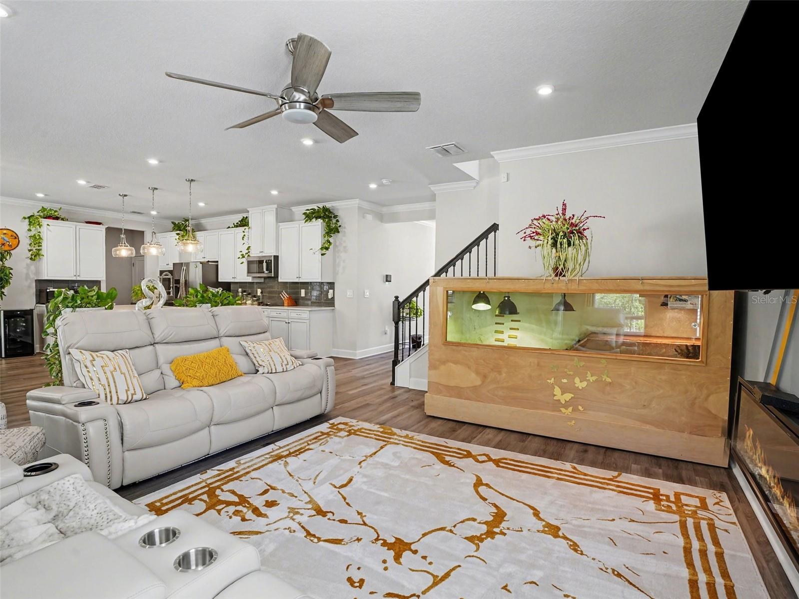 608 Rominger Loop, FL