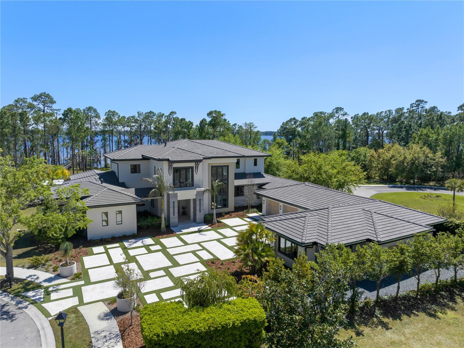 8506 Lake Nona Shore Dr, FL