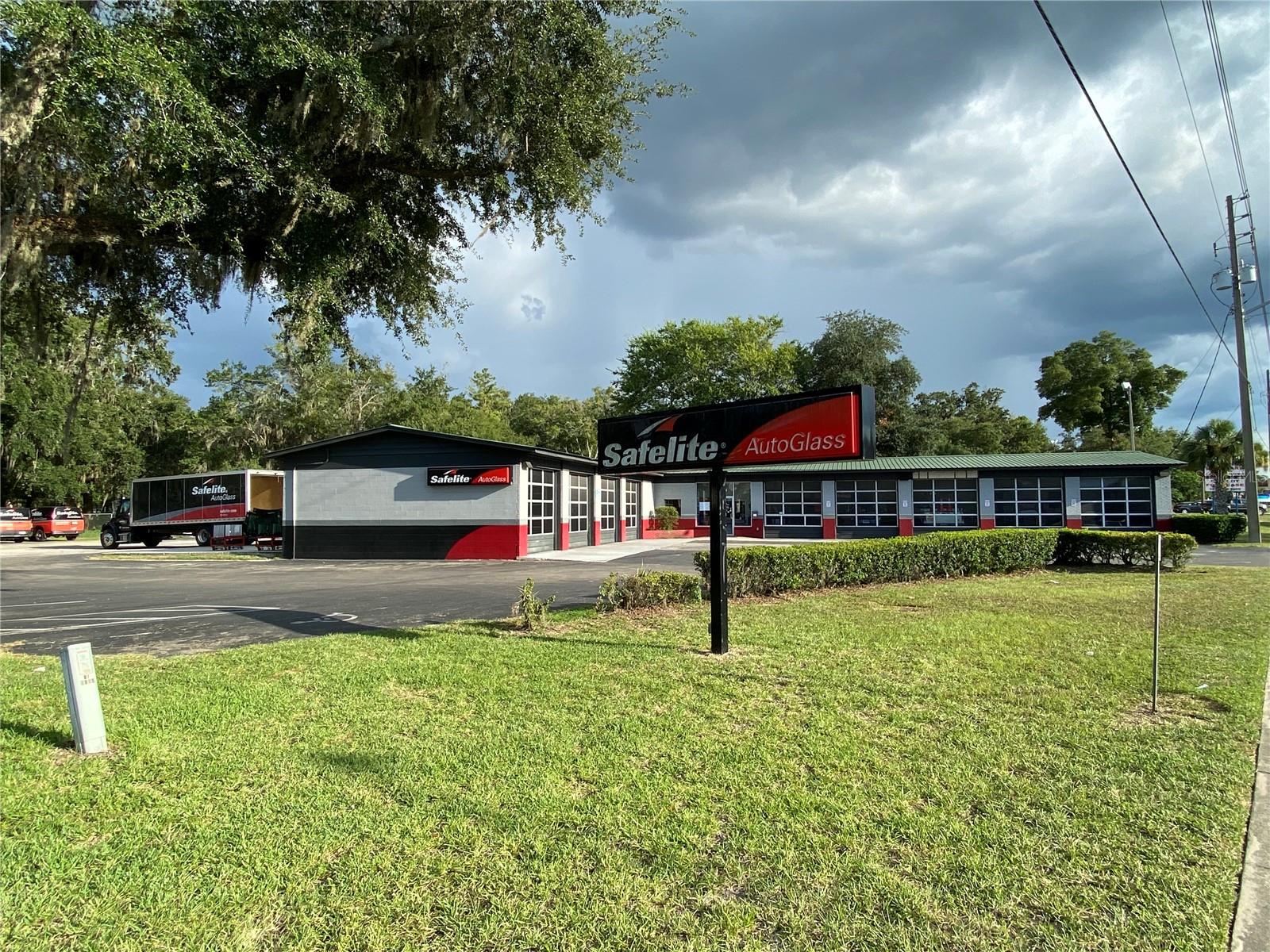 2525 Main Street, FL