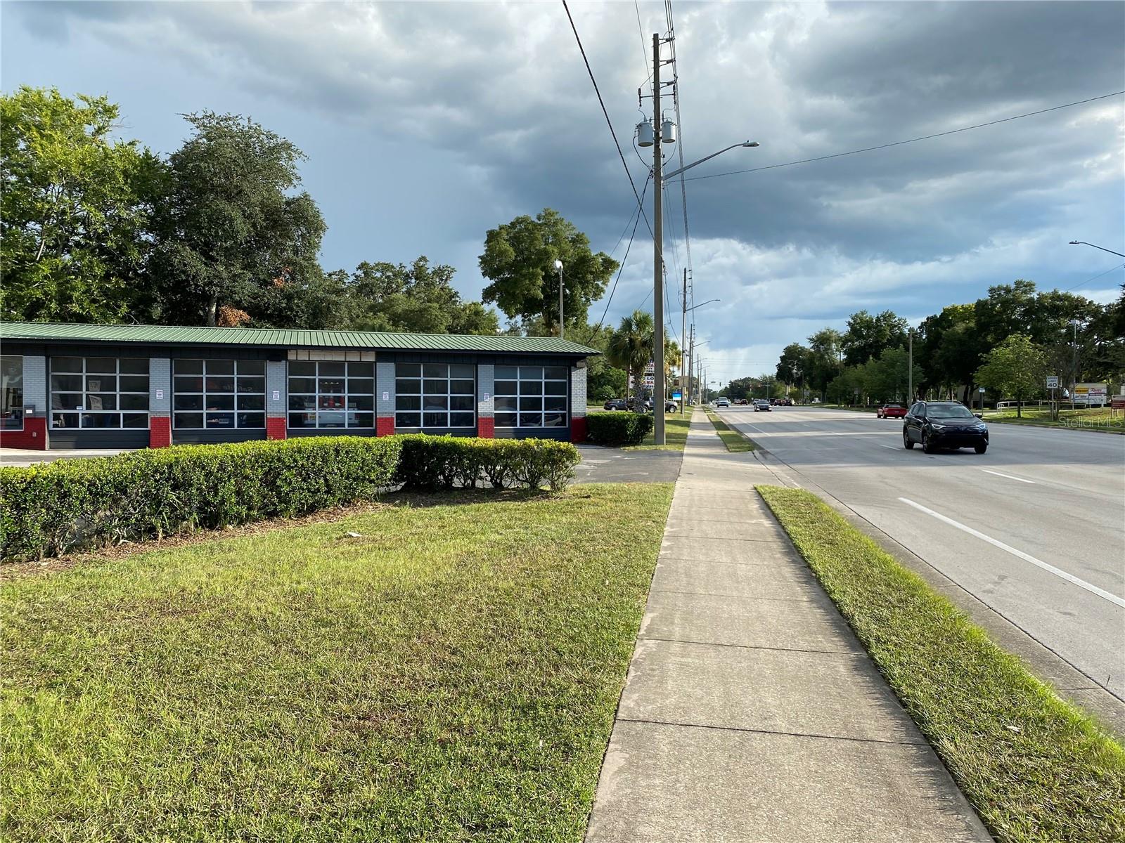 2525 Main Street, FL