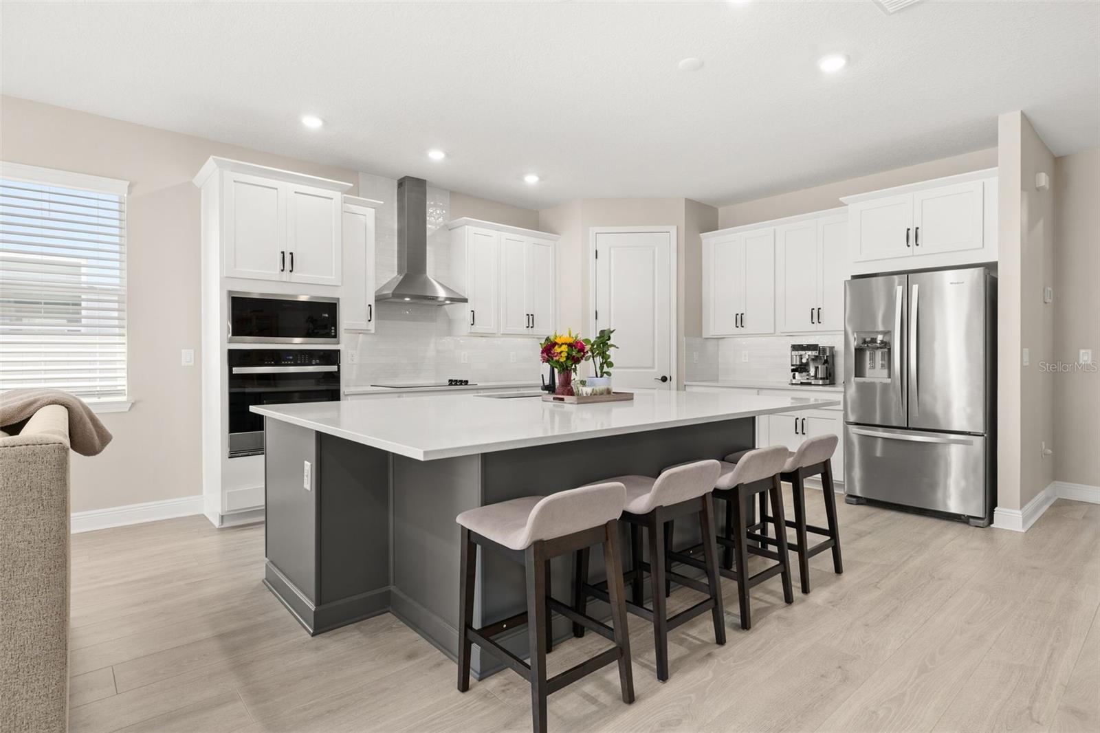 4542 Lions Gate Avenue, FL