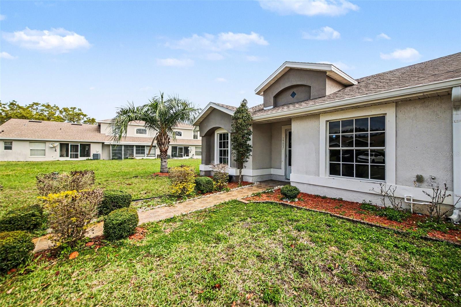 14657 Laguna Beach Circle, FL