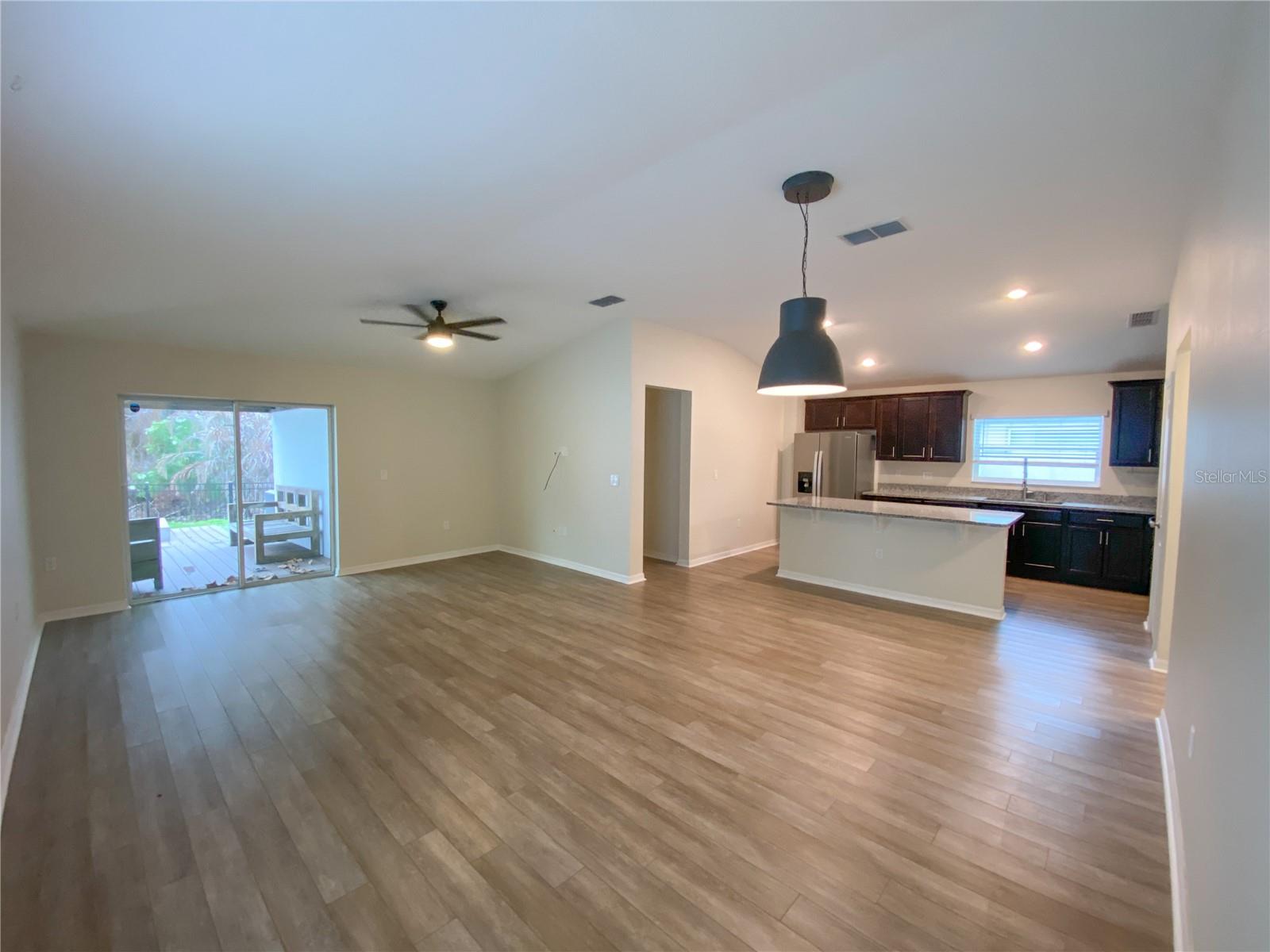 4637 Glencrest Loop, FL