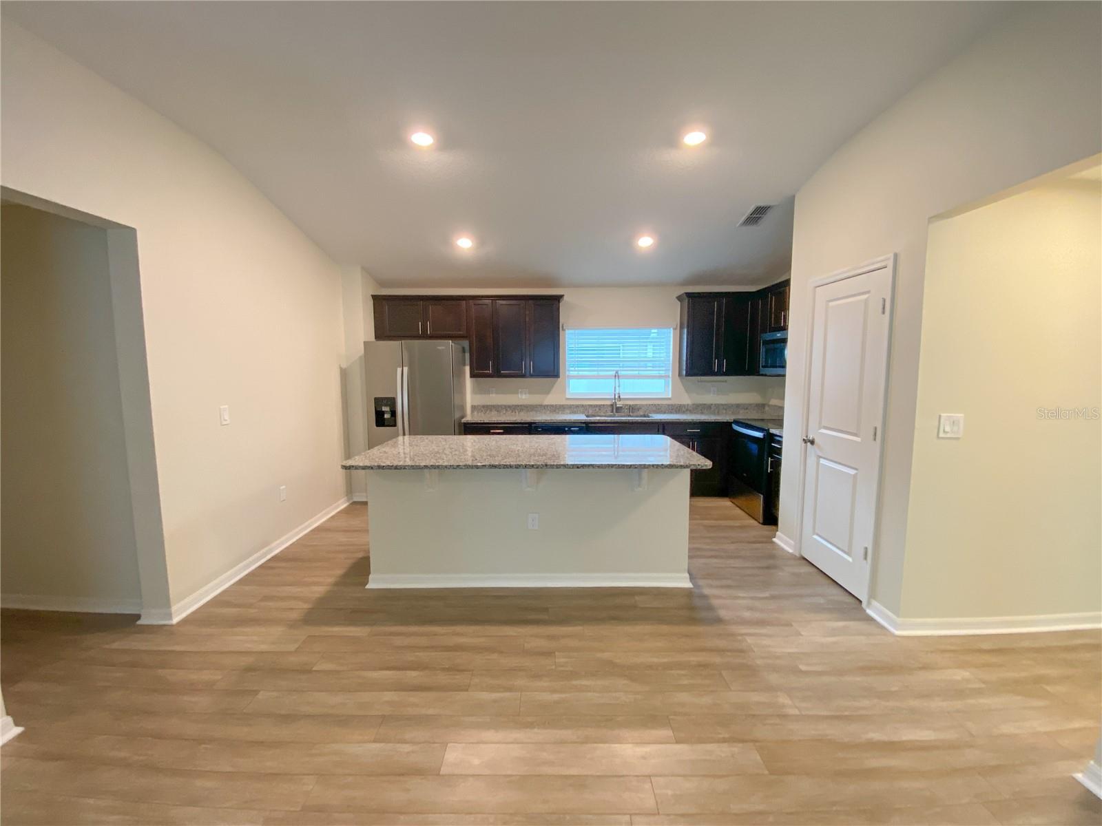 4637 Glencrest Loop, FL