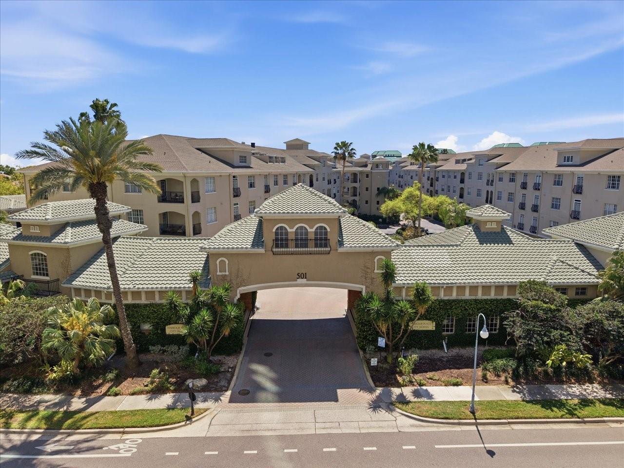 501 Knights Run Ave #1320, FL