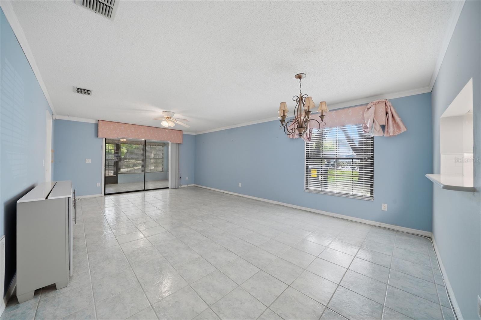 2130 Elm Street, FL