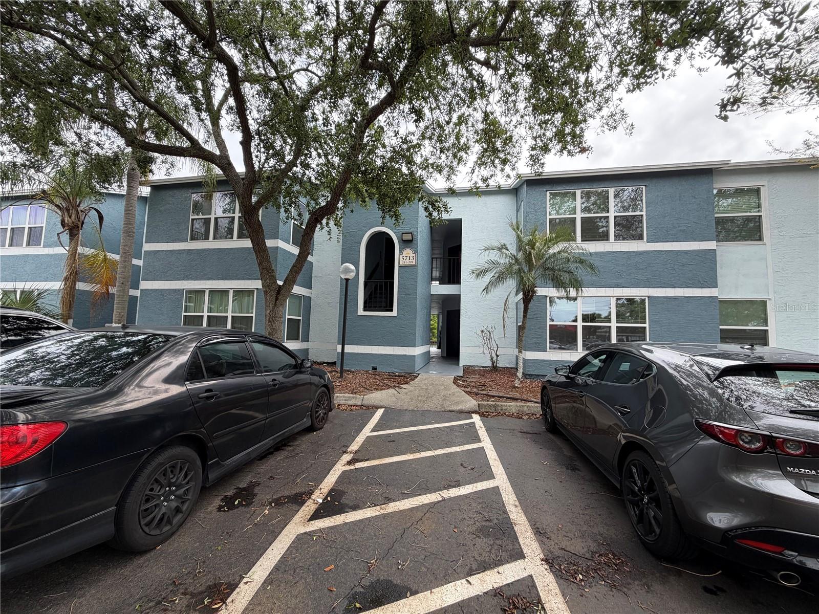 5713 Gatlin Avenue, FL