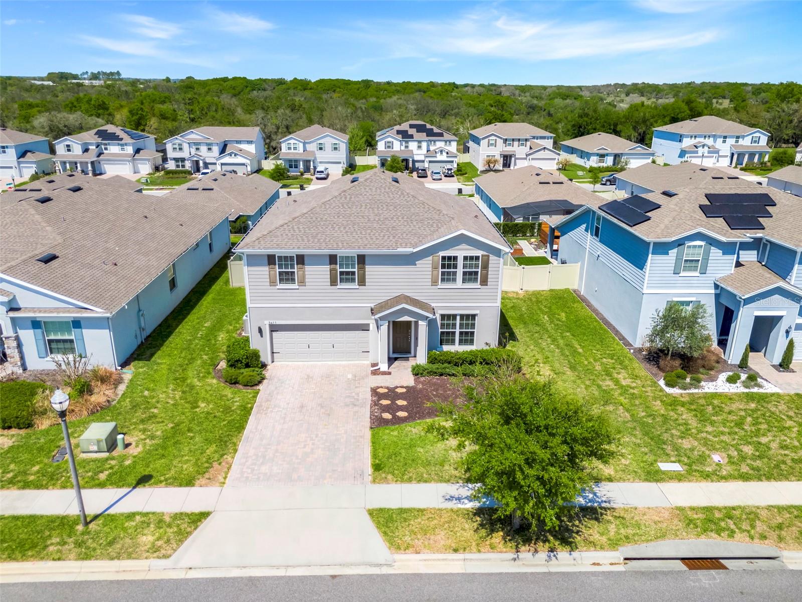 2611 Hilltop Loop, FL