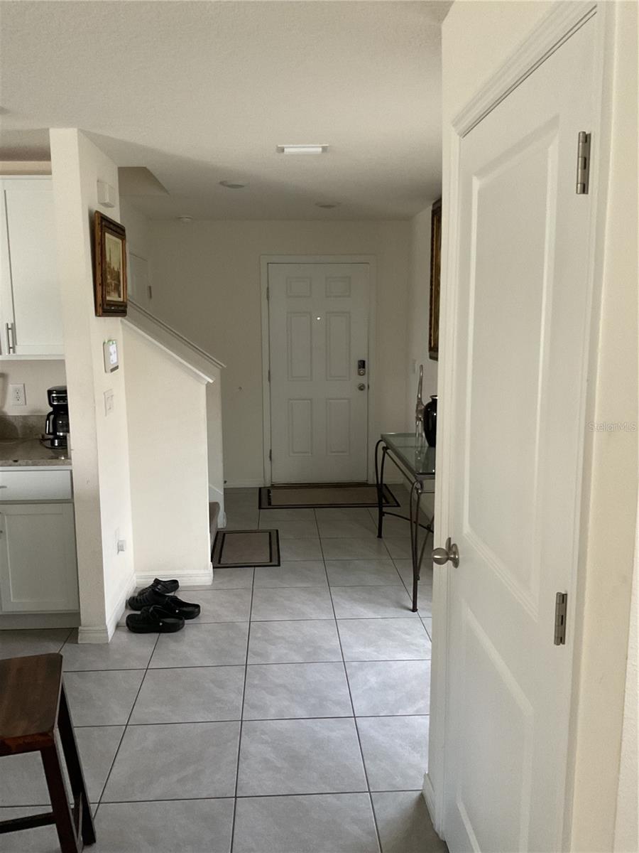 5520 Flagstone Trail, FL