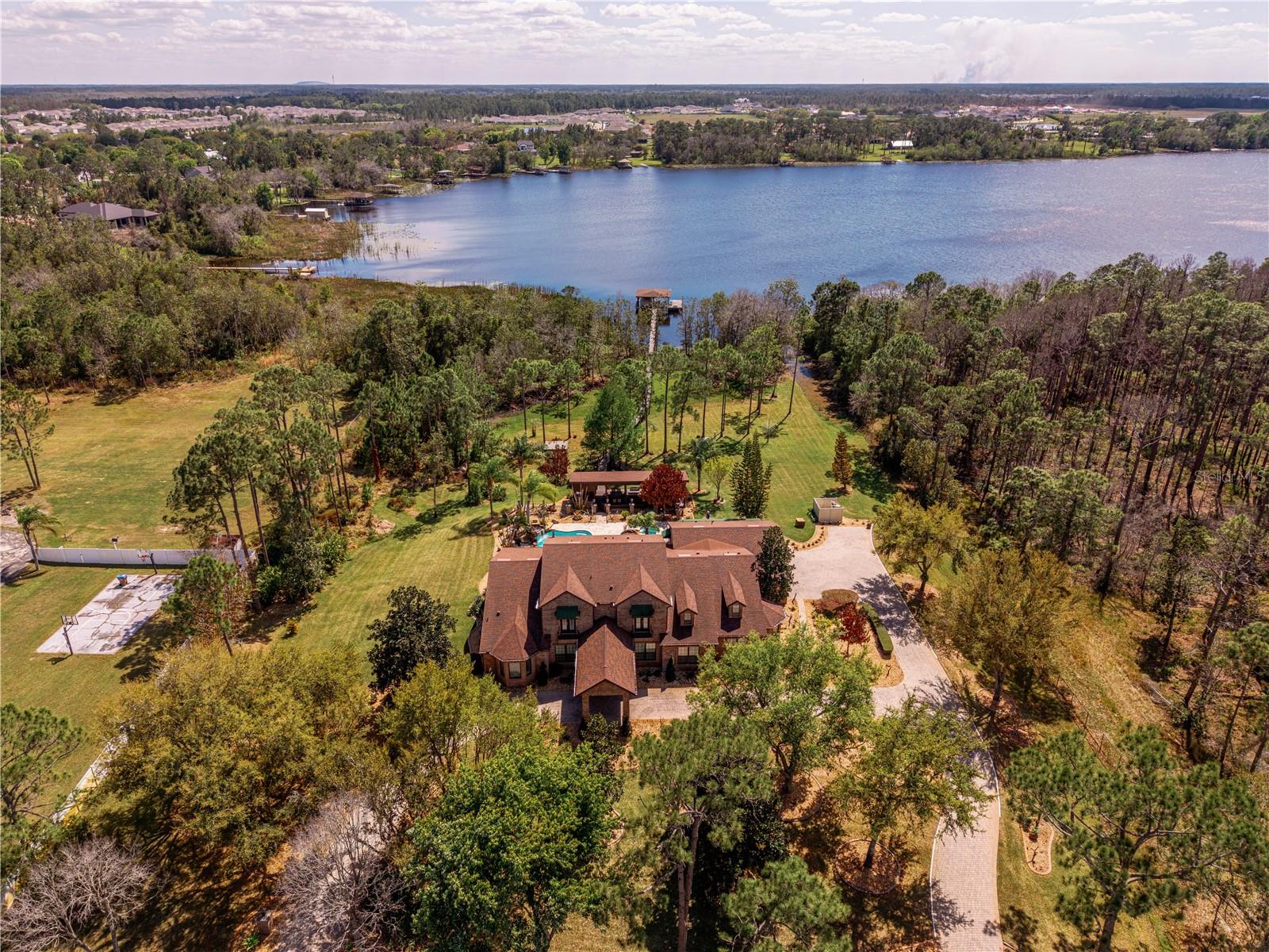 6900 Ranchero Ct, FL