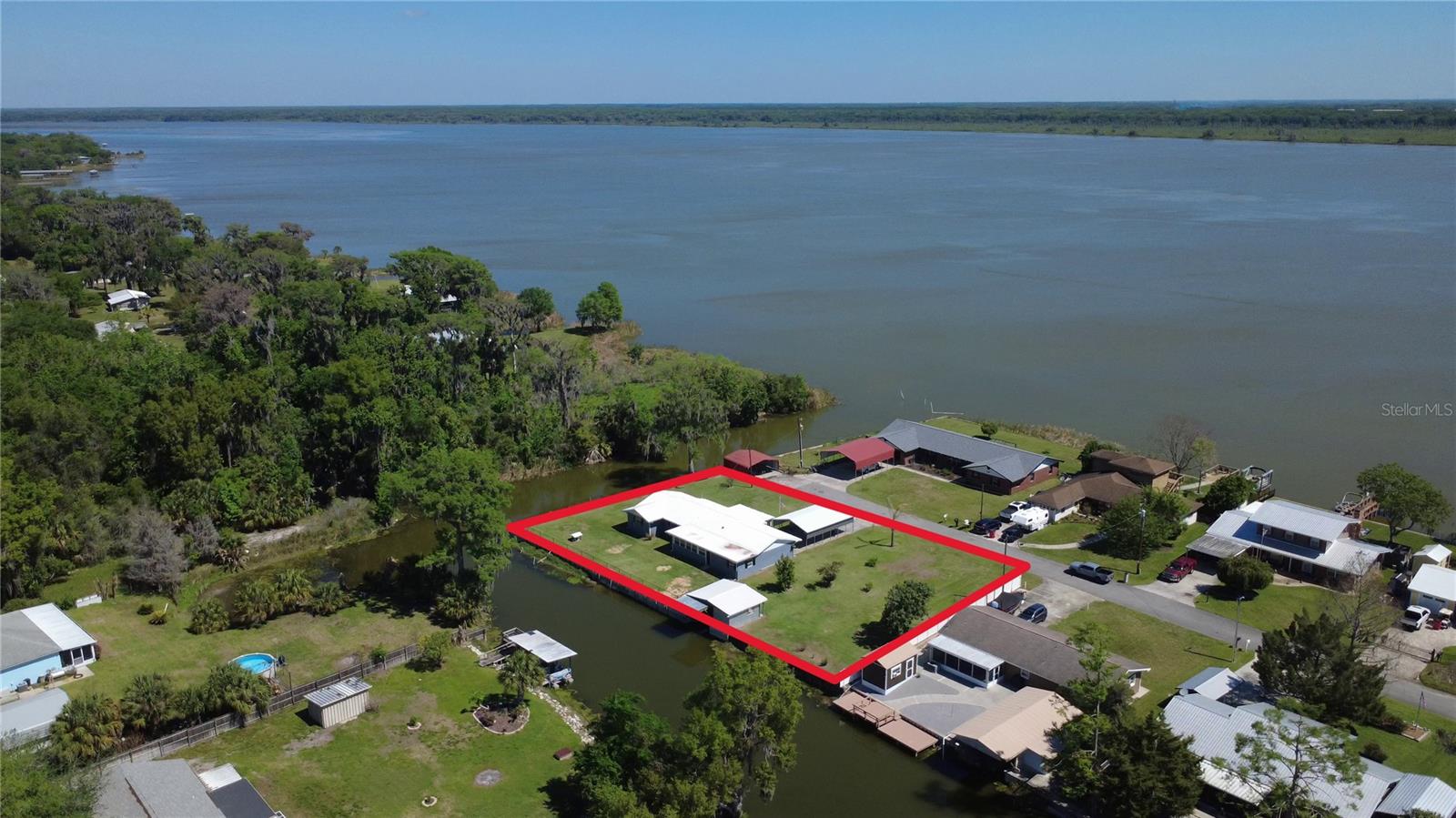 664 Cr 467, FL