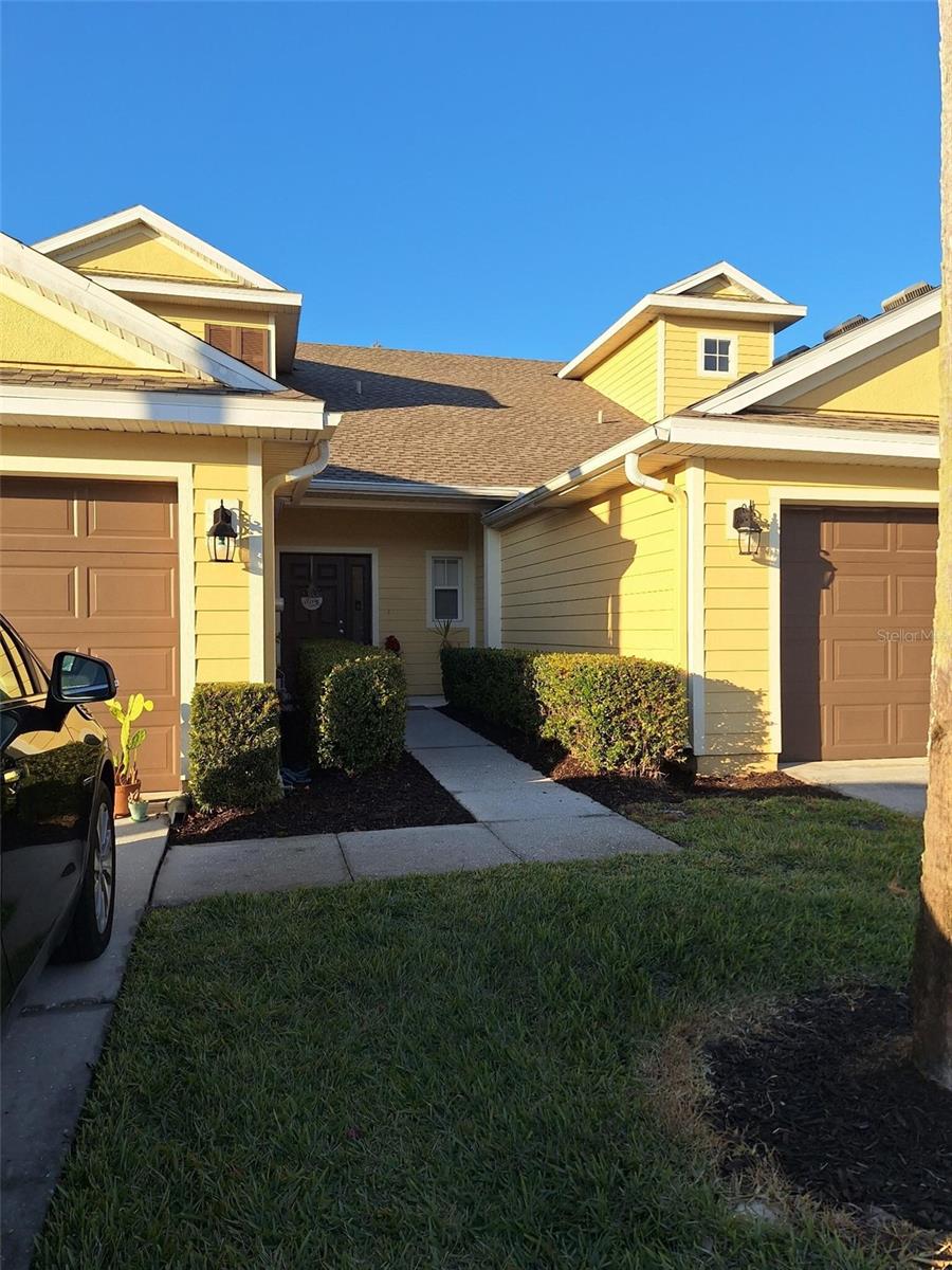 8520 Broken Willow Court, FL