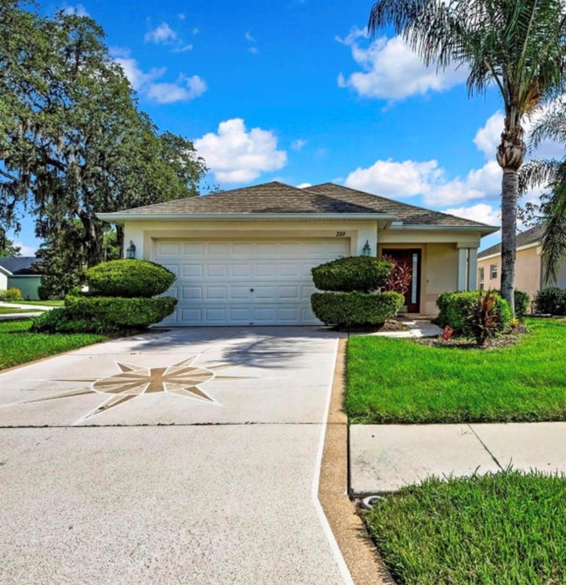 209 Winthrop Dr, FL