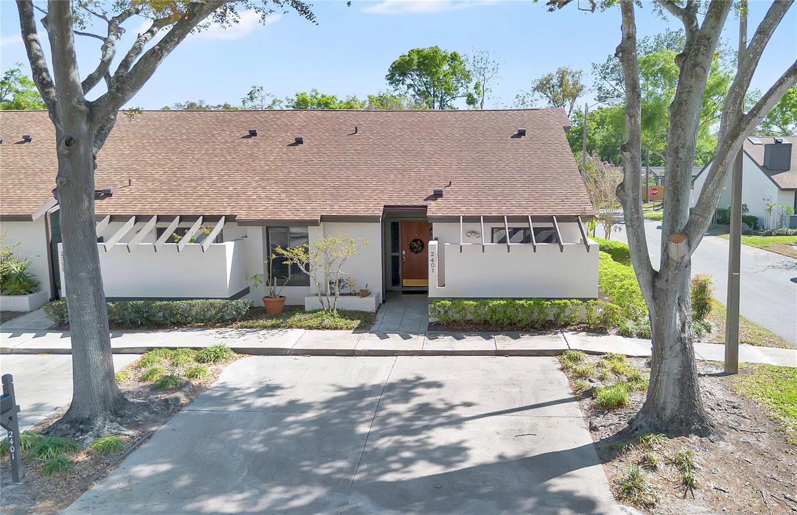 2401 Sun Valley Circle, FL