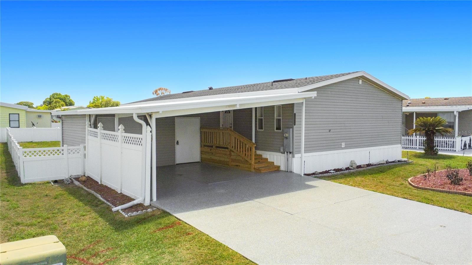 1658 Elkhart Circle, FL