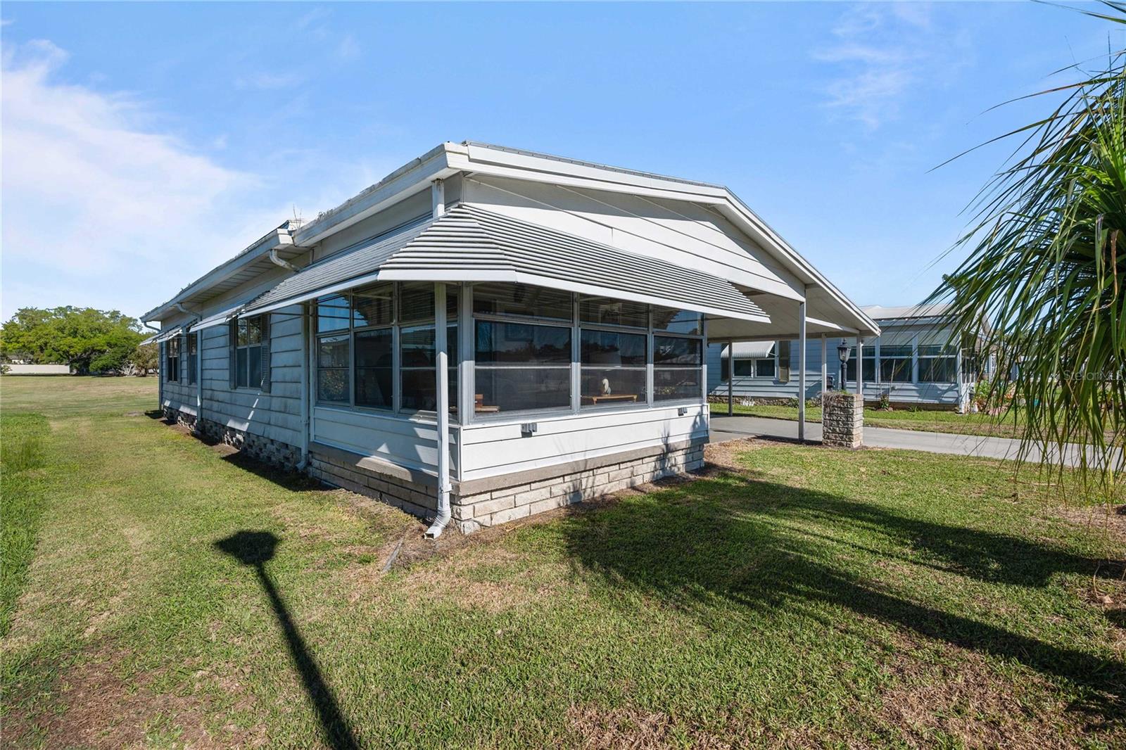 5427 Seville Drive, FL
