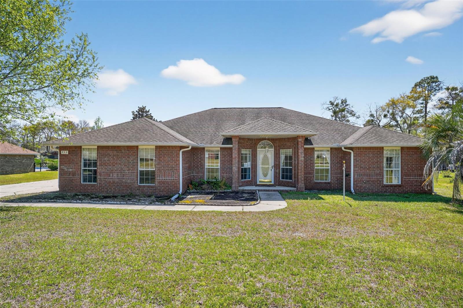 953 Chesapeake Trl, FL