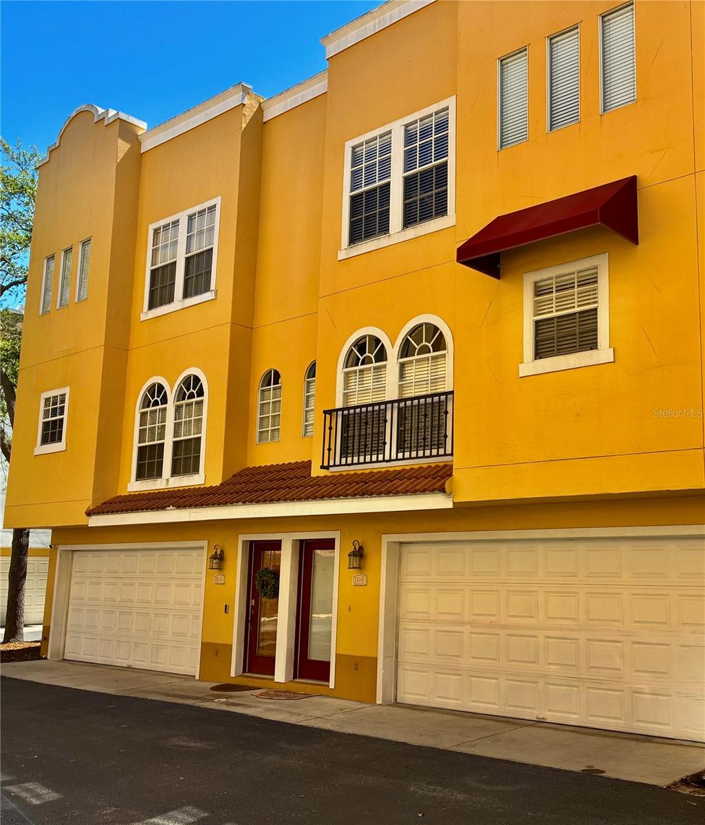 3316 Las Campos Place, FL