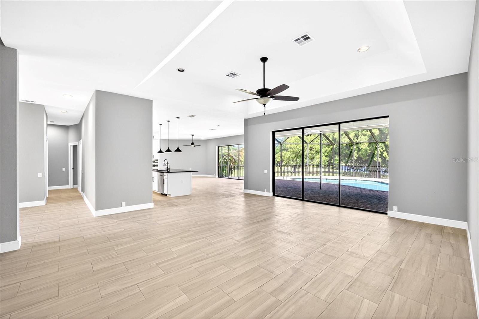 7214 Hendry Creek Drive, FL