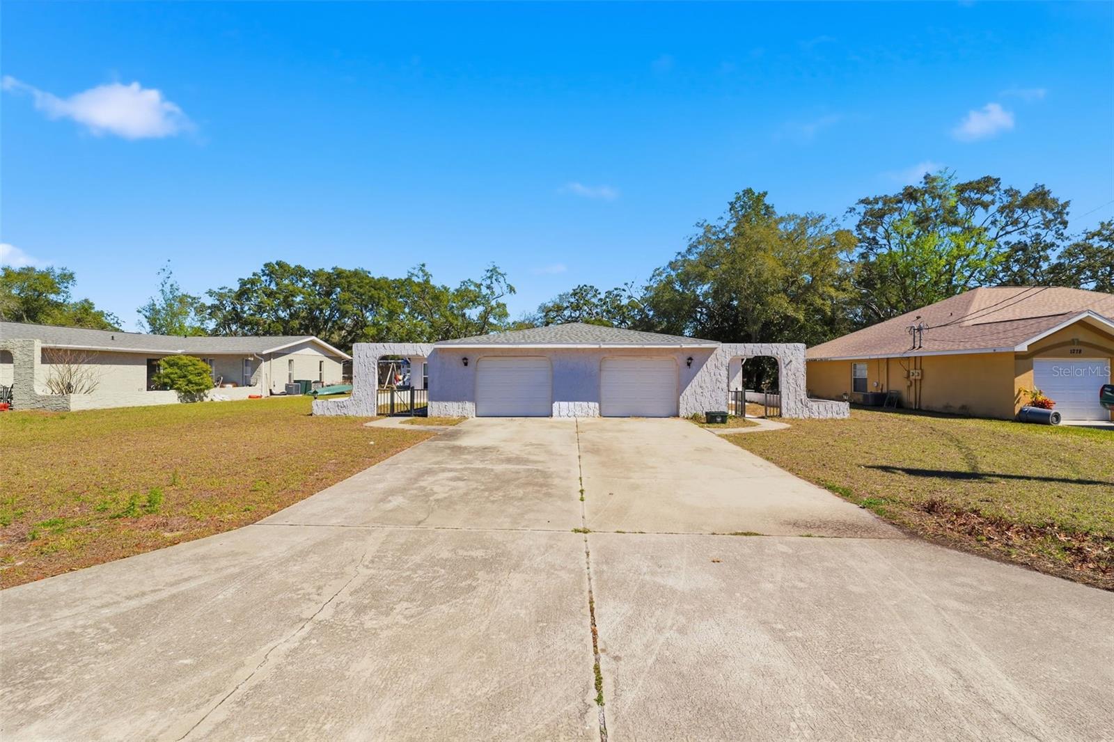 1284 London Avenue, FL