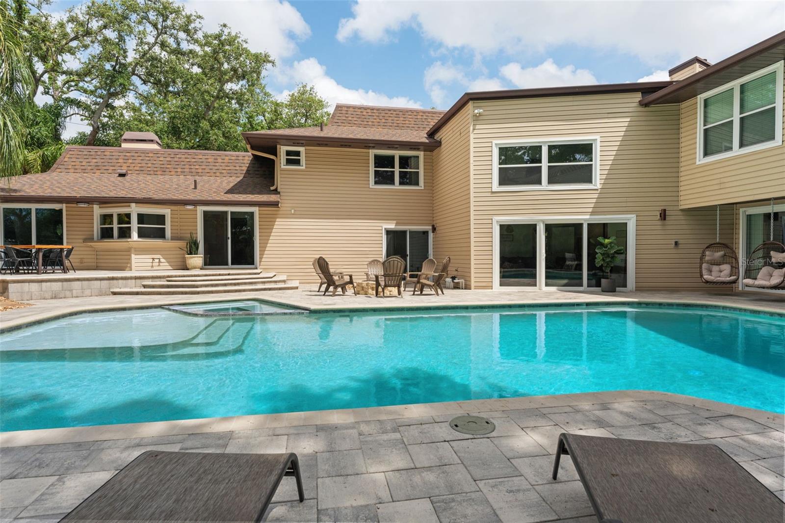 1584 Oak Lane, FL