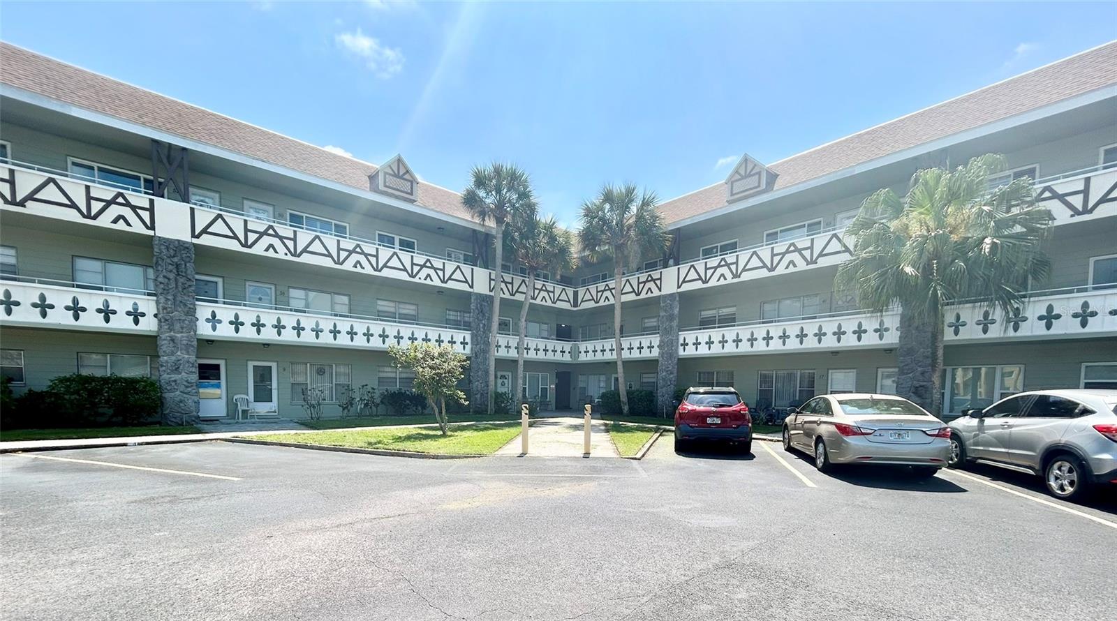 2447 Ecuadorian Way #73, FL