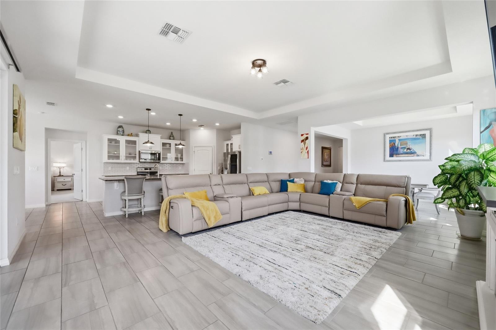 468 Halter Drive, FL