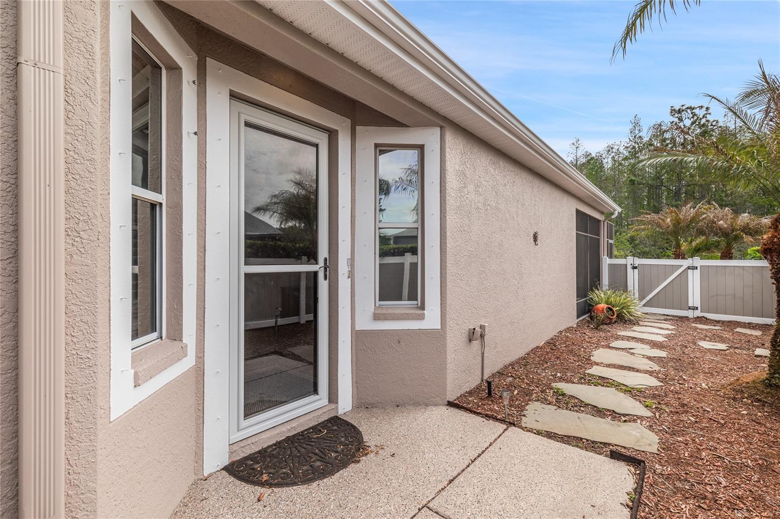 8328 Ponkan Road, FL