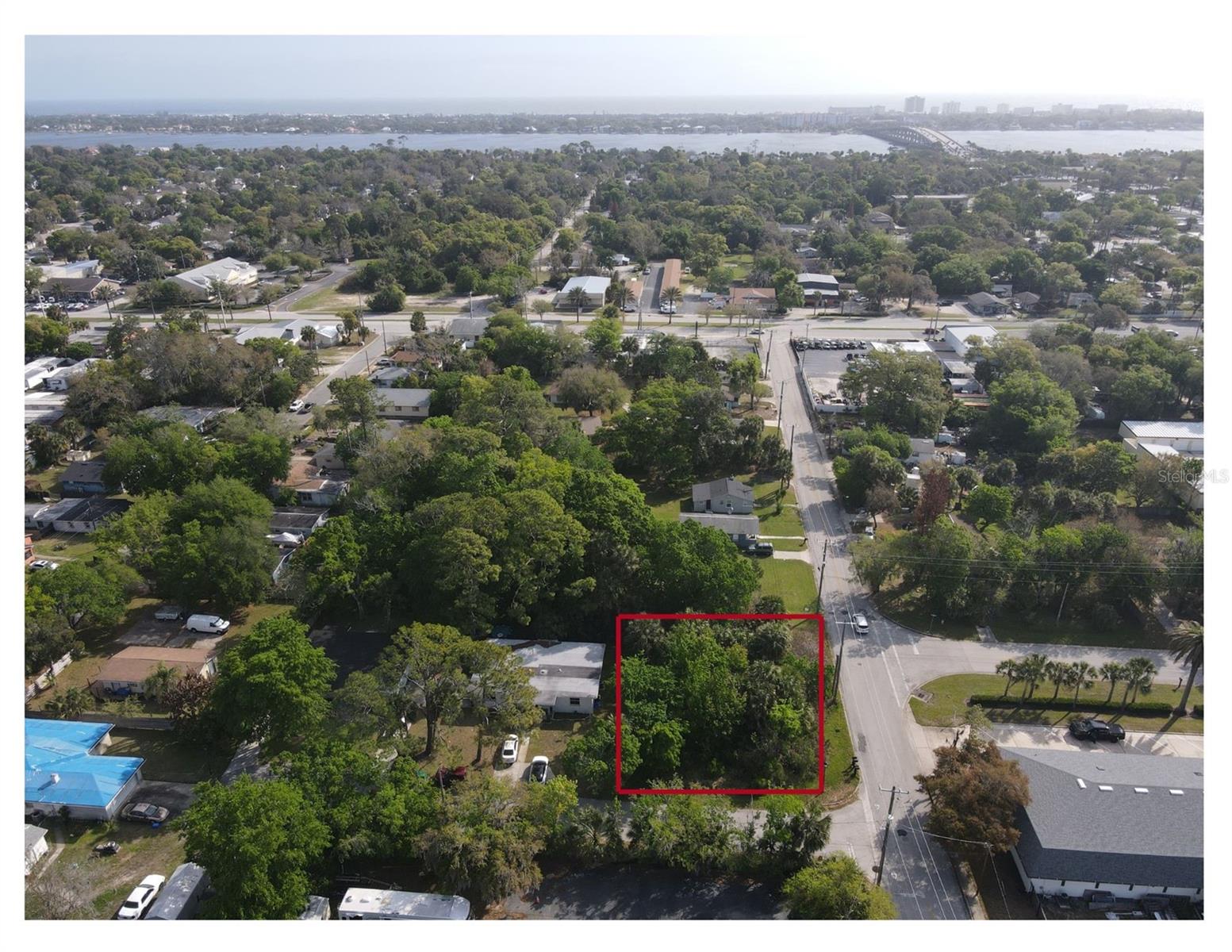 285 Lincoln Avenue, FL