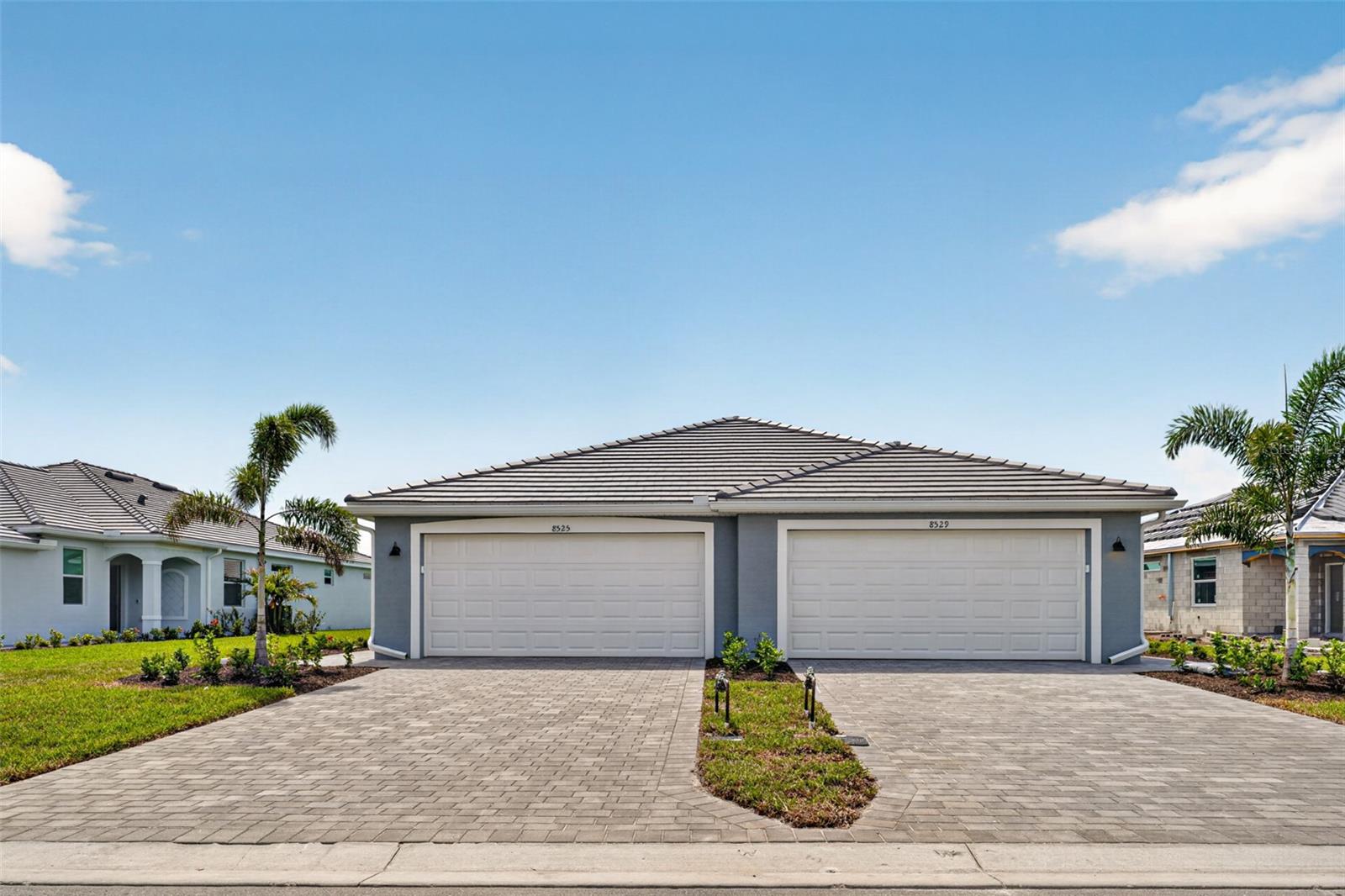 8529 Shore Lake Dr, FL