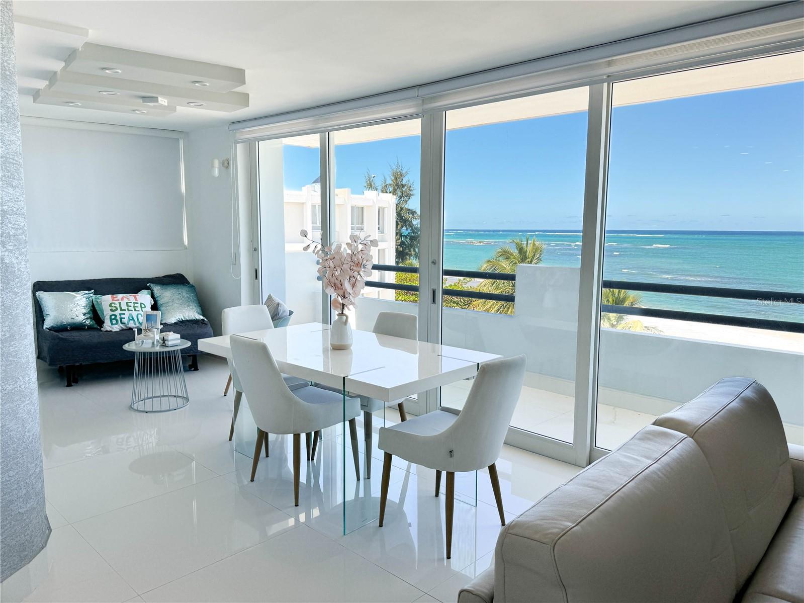 7043 Horizonte St. Playa Dorada, PR