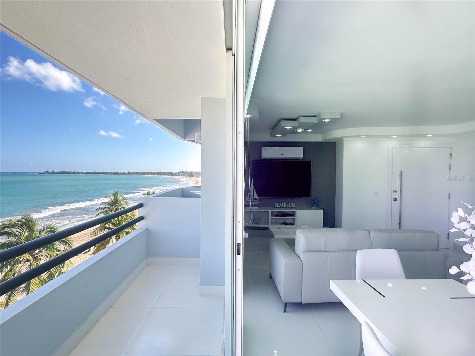 7043 Horizonte St. Playa Dorada, PR